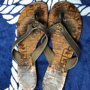 Tory Burch flat sandals 100% genuine leather